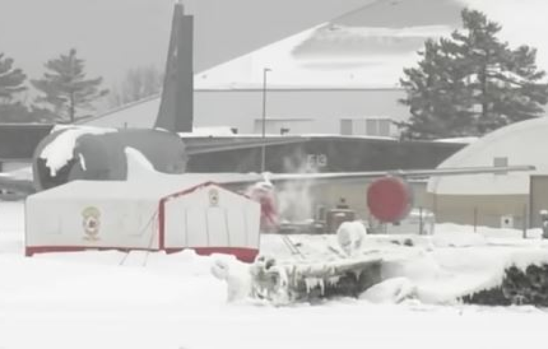 যুক্তরাষ্ট্রে তুষারঝড়: ভয়াবহ বিমান দুর্ঘটনা
