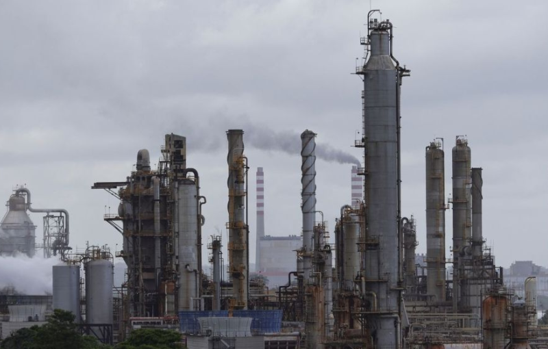 যে কারণে ভেনেজুয়েলার তেলভাণ্ডারের নিয়ন্ত্রণ নিল ট্রাম্প