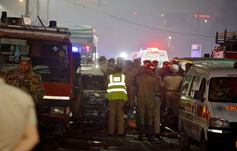 ভারতজুড়ে সতর্কতা জারি, কী চলছে দিল্লিতে?