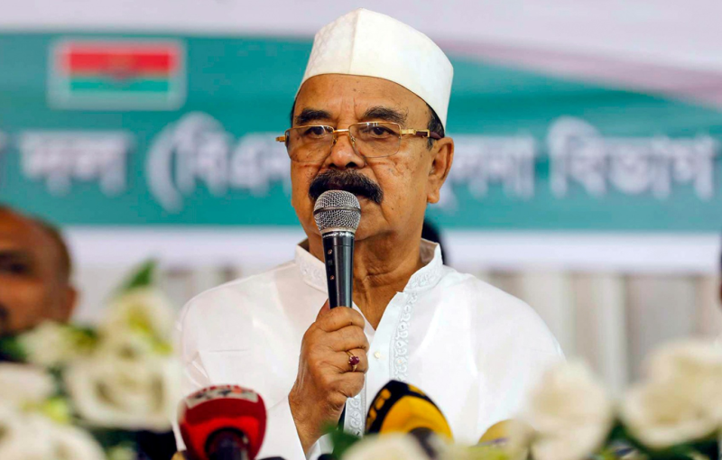 শপথ অনুষ্ঠানের সেই ঘটনা নিয়ে মুখ খুললেন গয়েশ্বর রায়